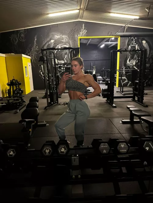 Hailey by Thefitnessbarbie