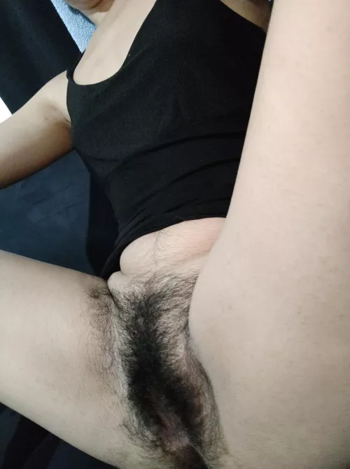 Hairy full bush, ready to lick with your tongue deep? by goddes_cami4885