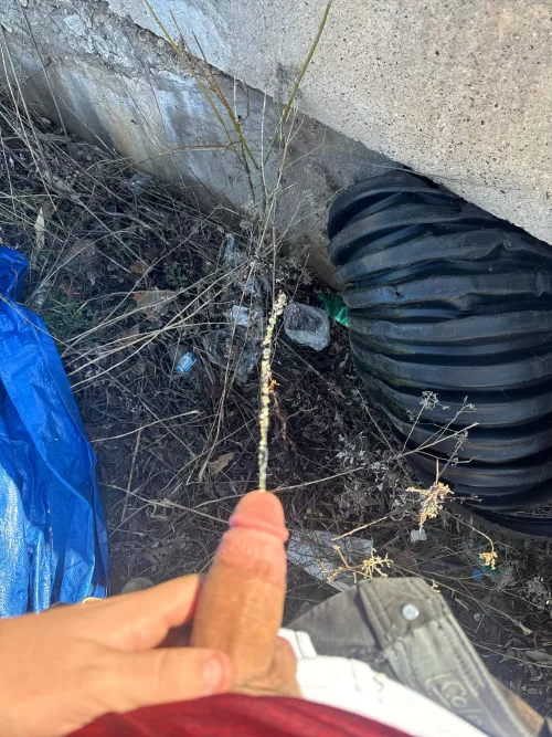 Hot piss while at work by Shane_1717