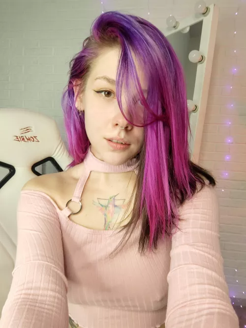 I feel so pretty with my purple hair by SexyPetiteKitten