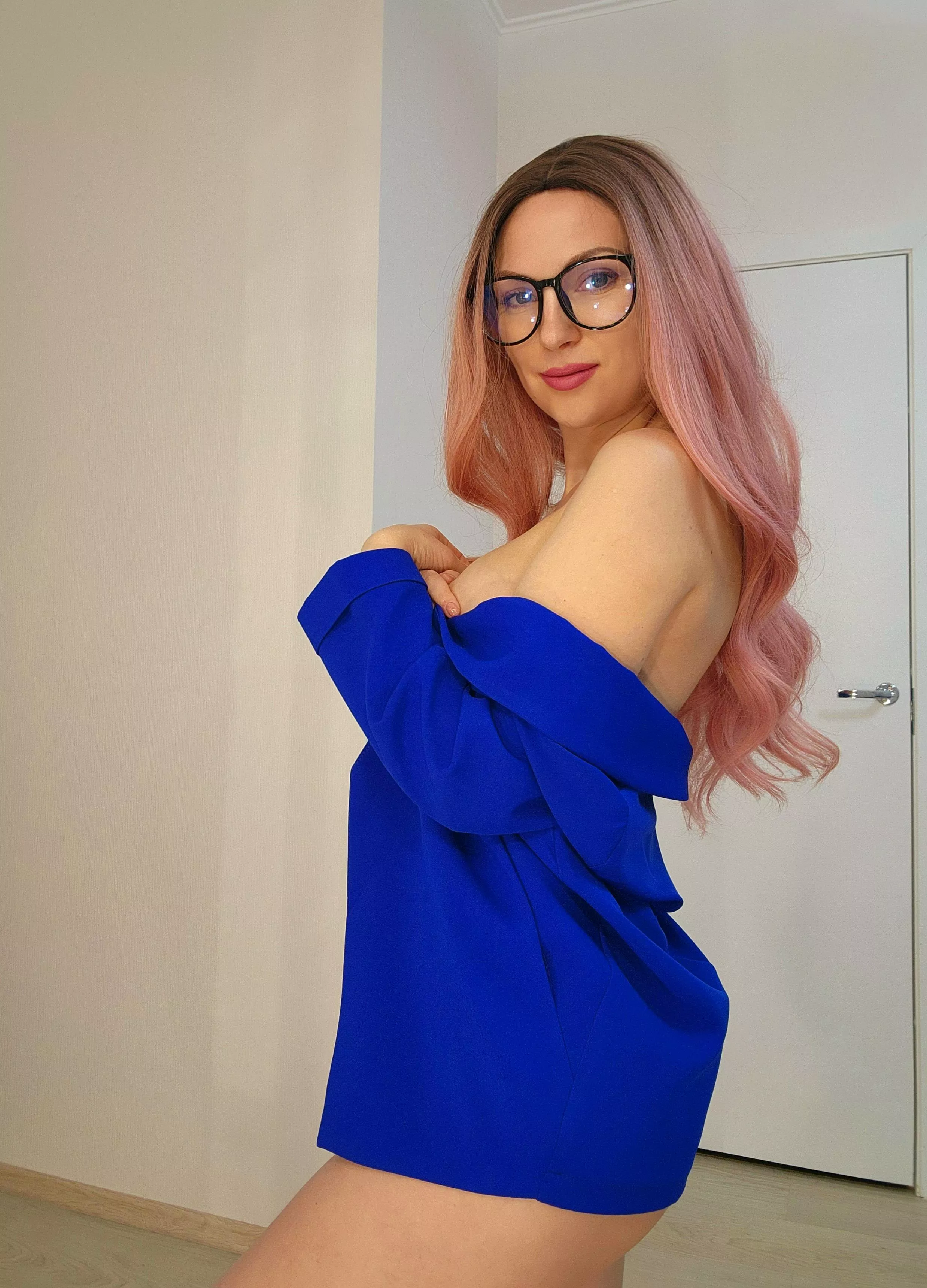 If I told you you could date me anytime, what would you say? posted by Scarrlett_love