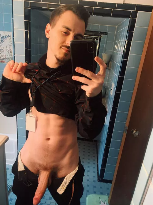 It’s my god damn birthday check out my god damn penis  by TonyAlimony