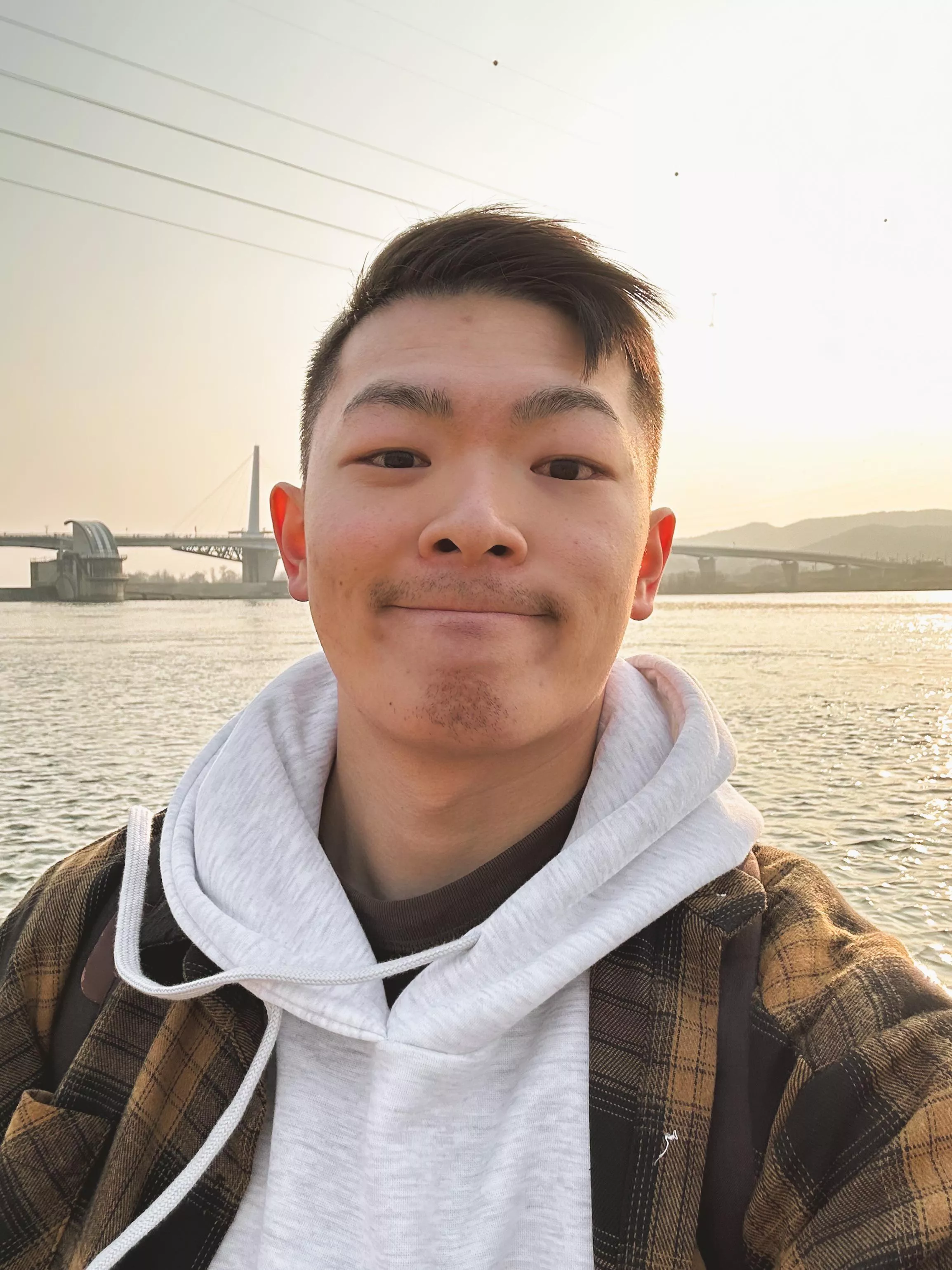 LF>Cuddles @@ posted by Working-Put-5375