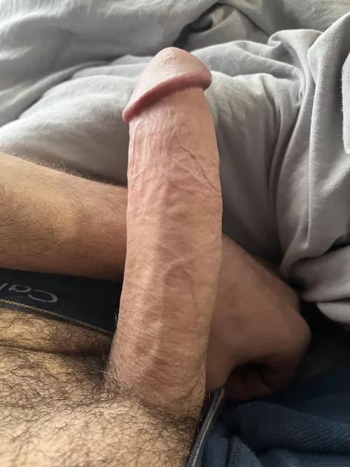 Morning fuck? Or would u rather suck it by MN612___