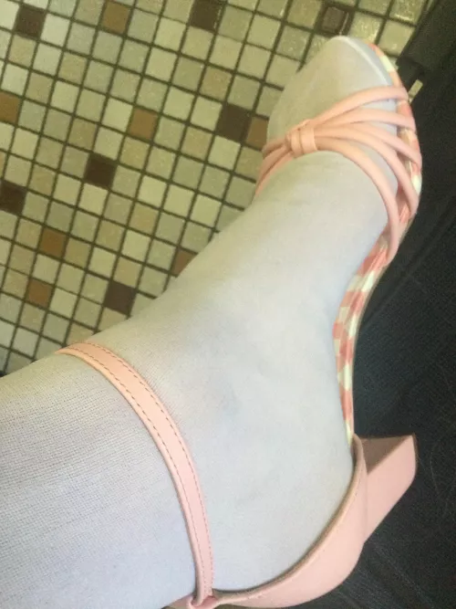 My new Draper James heels. So cute and comfortable! by hersissy5