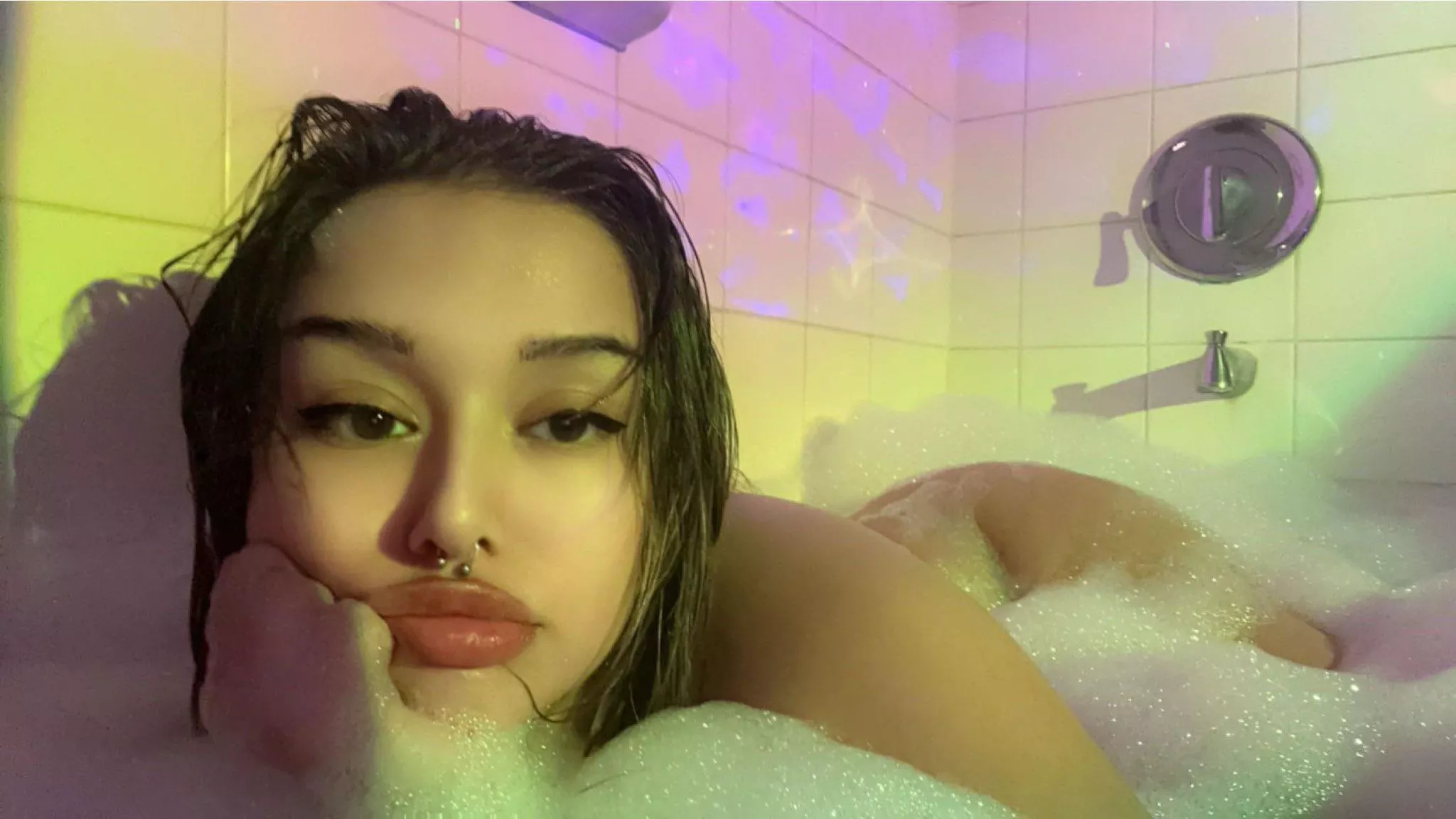 One of my fav pics :) posted by Andrxabb