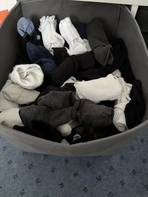 So I have over 75 pairs of socks in this drawer, what type of sock is your favourite? by feetfuncouple