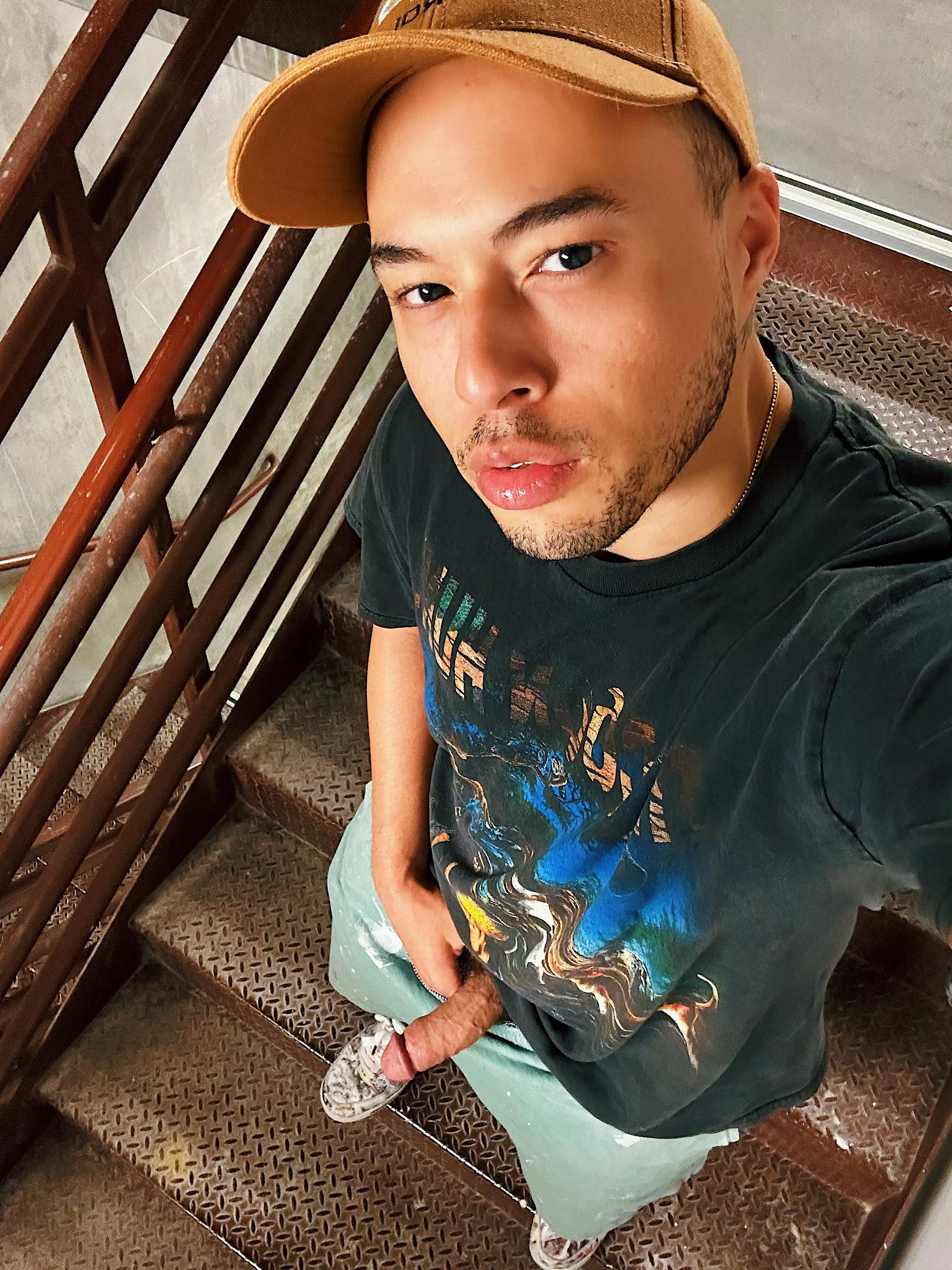 Stairwells turn me on posted by Highlifer420