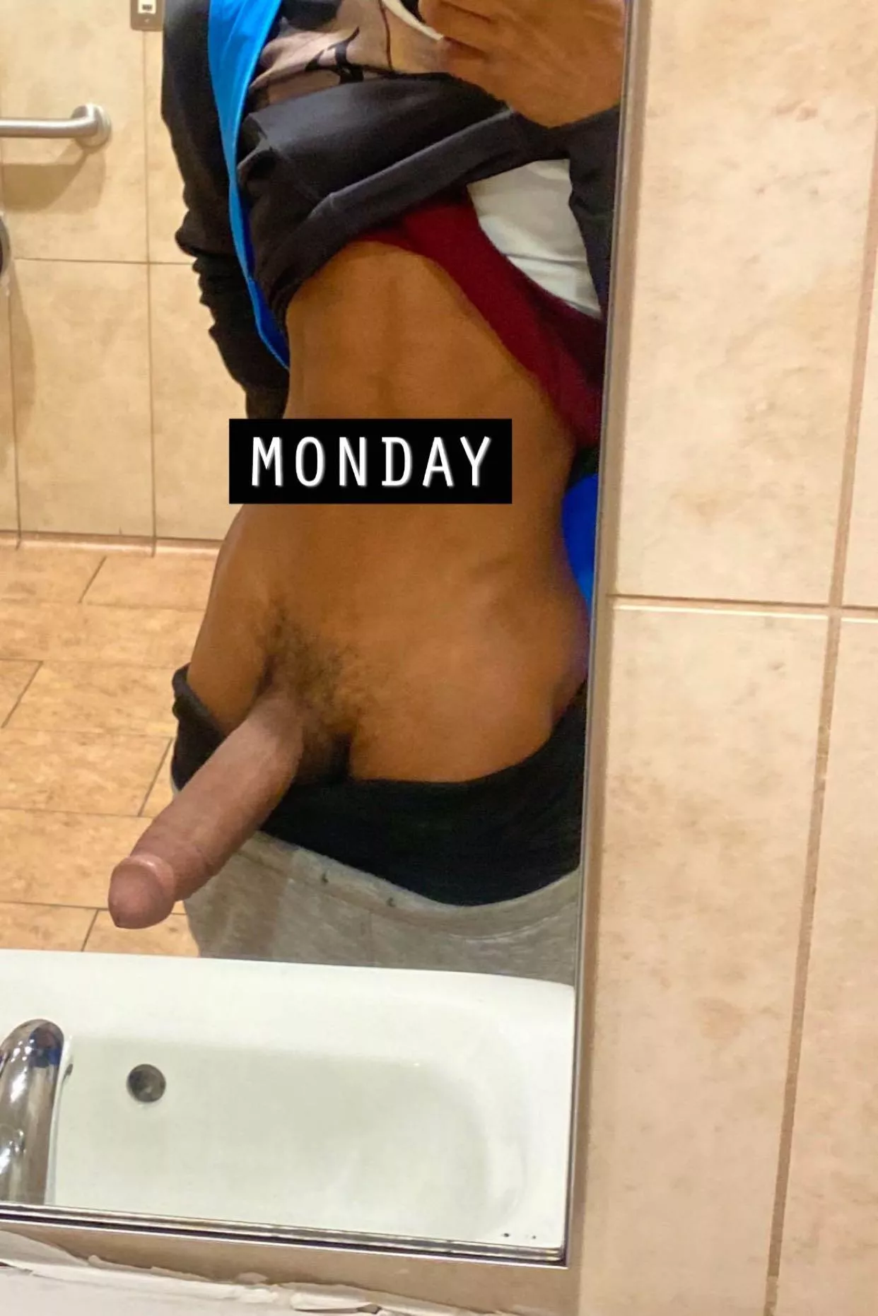 Stress reliever 😌 posted by Disastrous-Big-8418