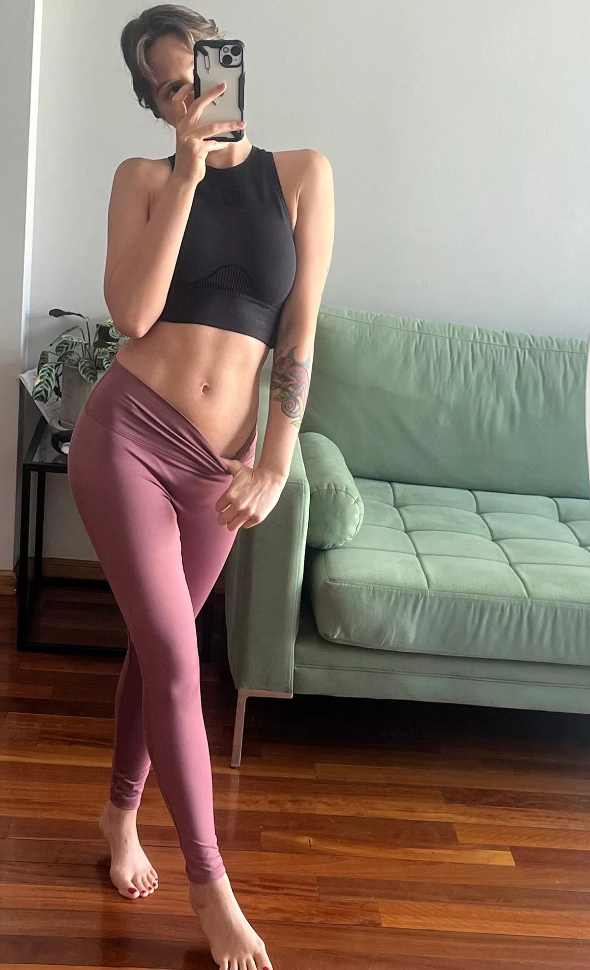 Trying my new leggings posted by Dasha-Queen