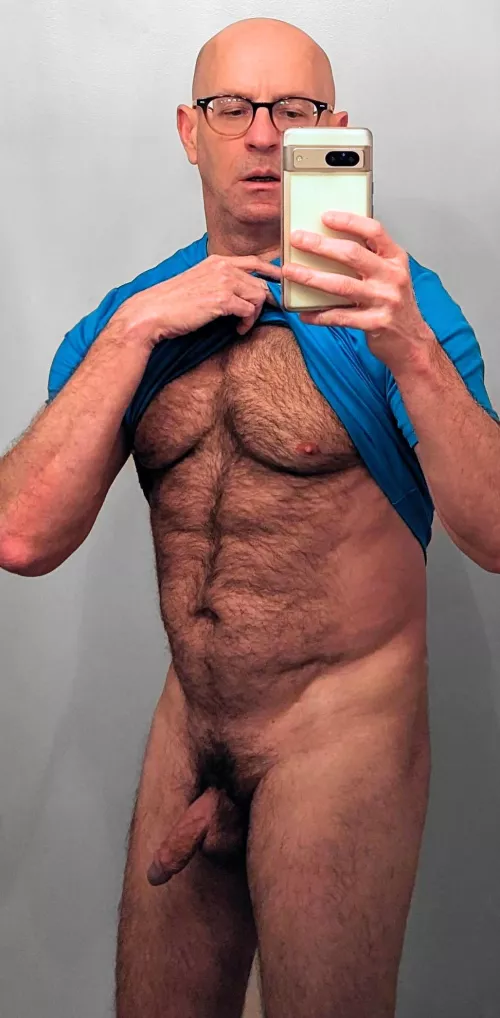 Trying to get past the nerves about posting nudes with face [50s] by KidTwist1