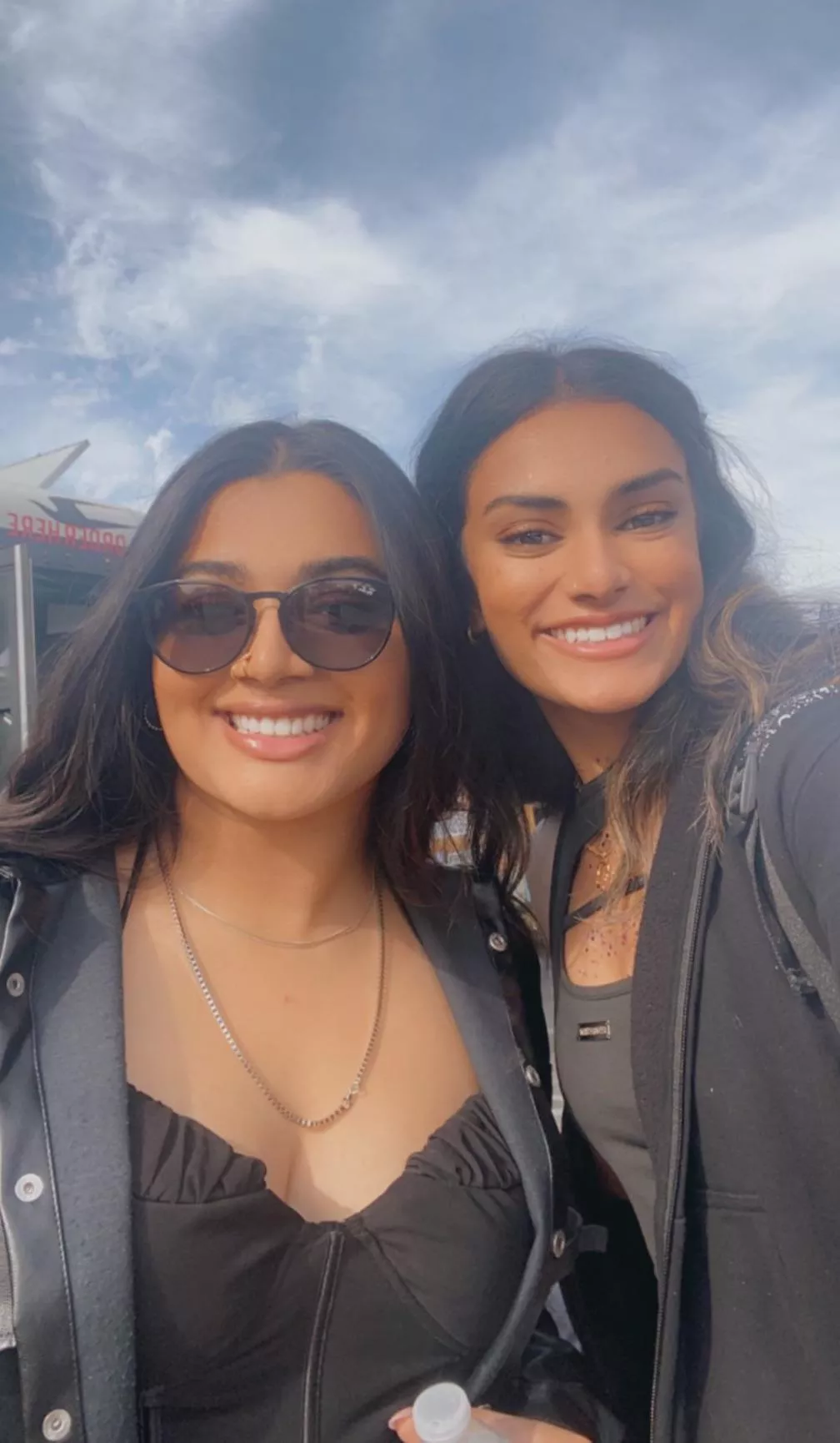 Who would give you a better bj?[2] posted by Mysterious-Green-538