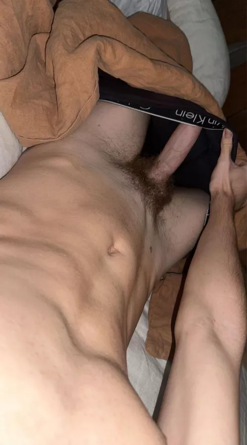 18 bros hmu with a pic by rebelSYDs