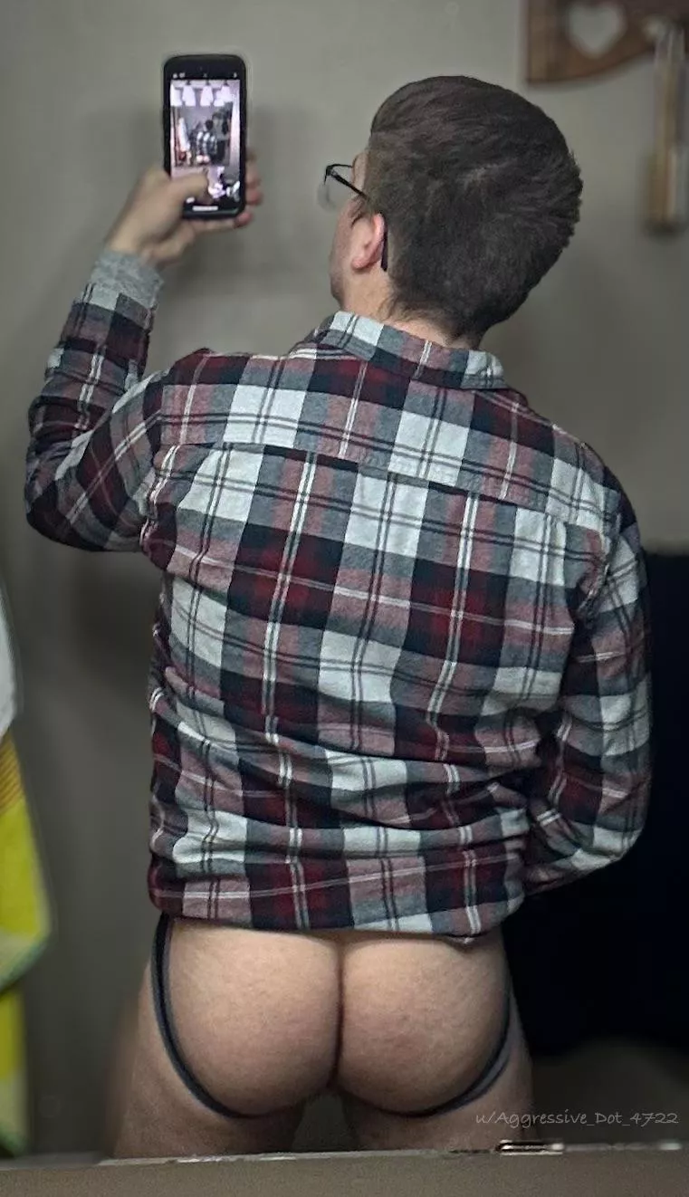 (21) perfectly framed hairy cub ass posted by Aggressive_Dot_4722