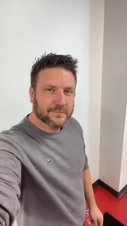 [43] Daddy says hello by WarStrider7