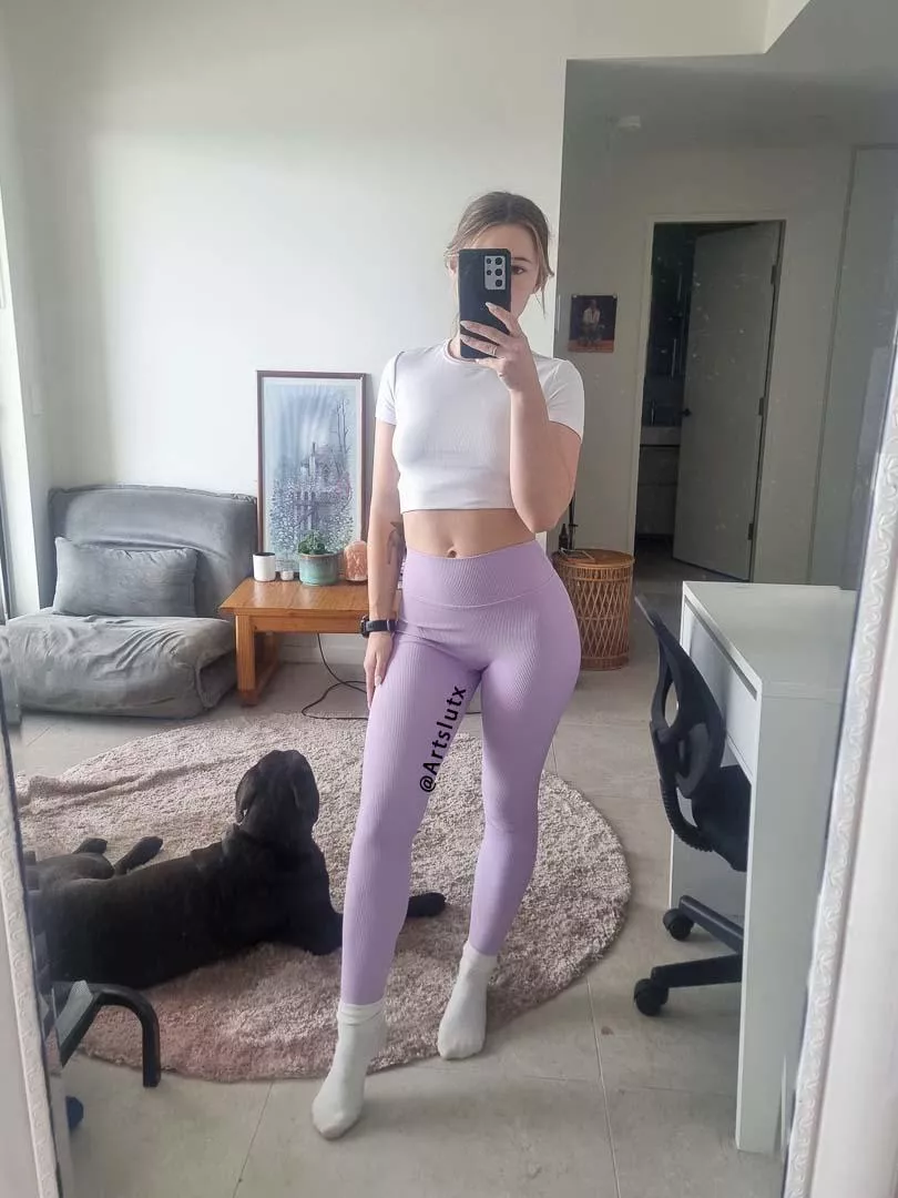 99% of the time, i wear yoga pants posted by artslutx