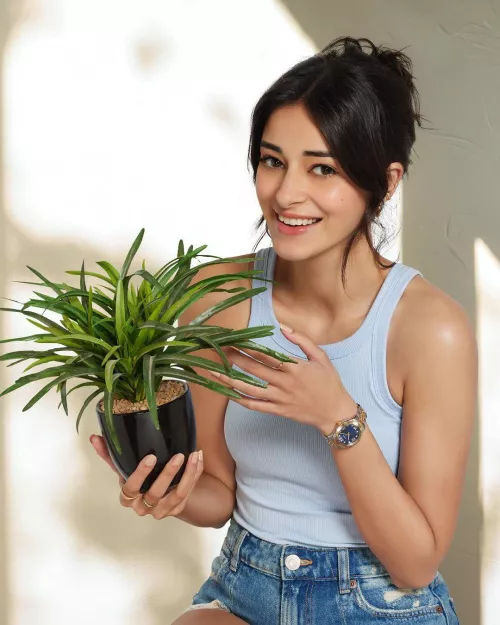 Ananya Panday by sagar9175