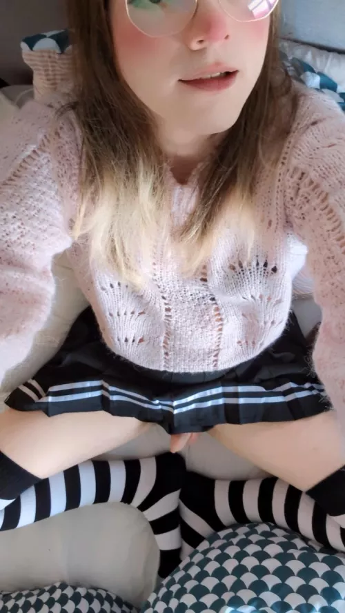 Anyone like my new socks! They need cum on them.. by ukbrito9