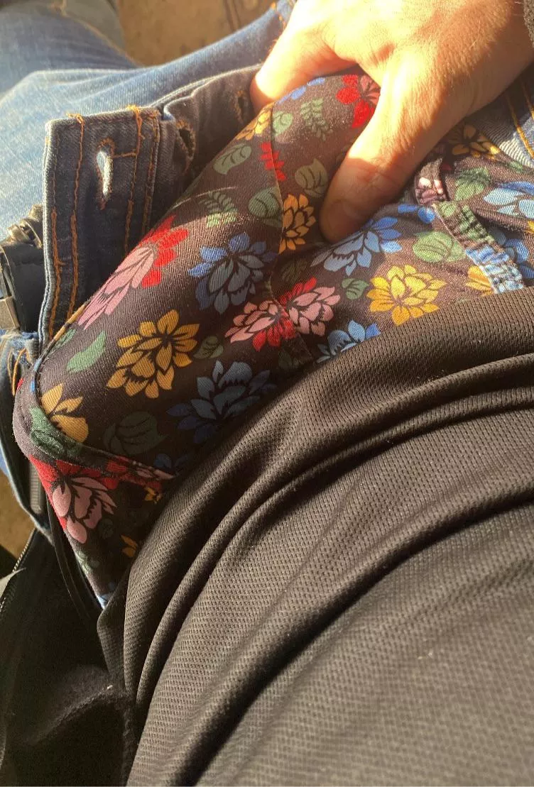 Can’t keep it in my jeans any longer posted by DiscreetFreaks