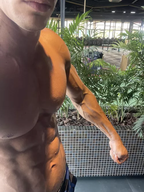 Do you like my pump ? by Specialist_Chair_225