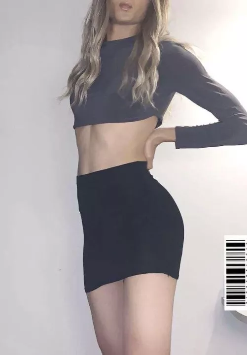 felt pretty 🥺 by thatasianprincessx