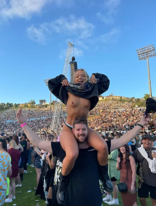 festi nudes are the best nudes by keeksuncensoreddd