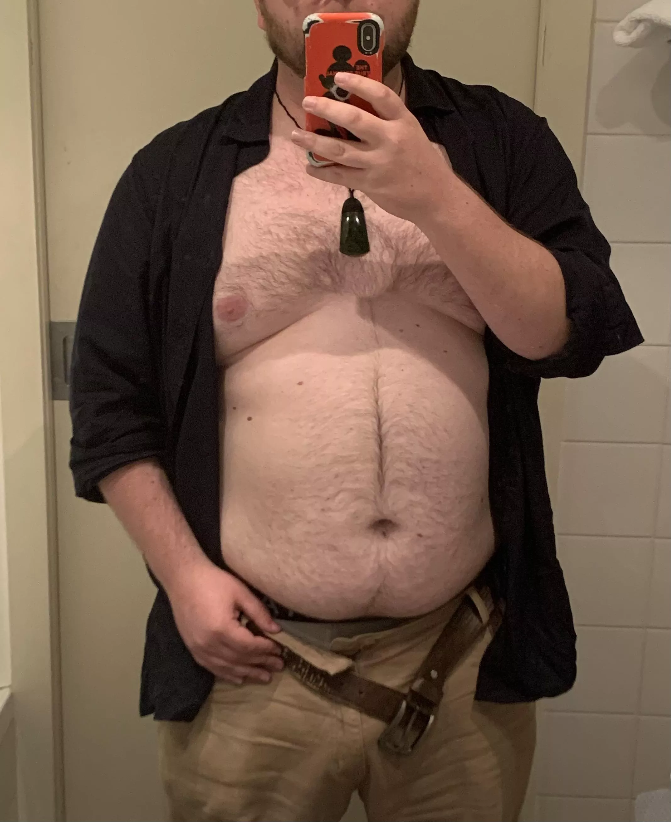 Hard and horny bear 😈 posted by Substantial-Hair2024