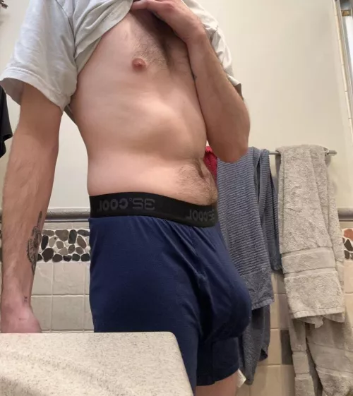 hello there...😅 by zxchsback