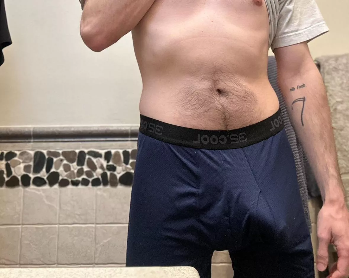 hey there xo posted by zxchsback