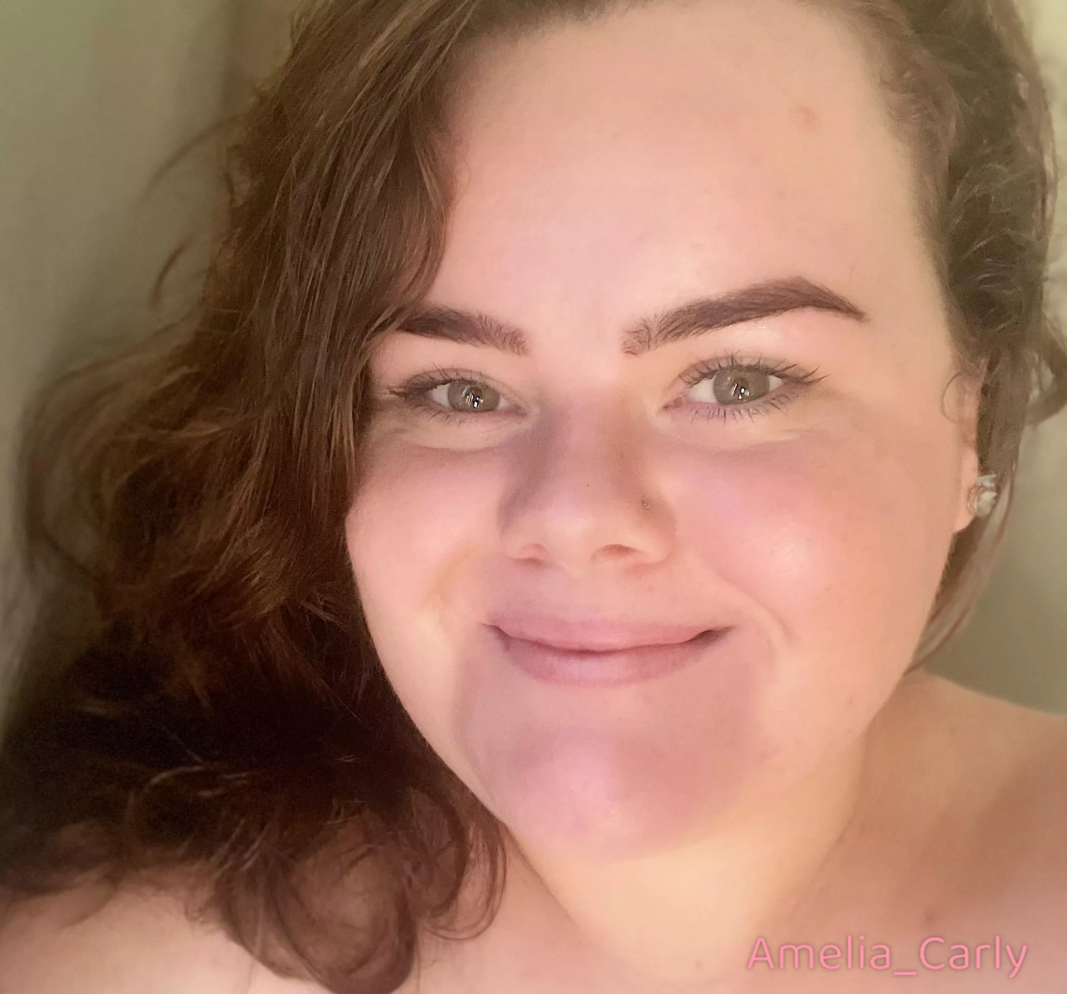 Hope I’m not too close 😜 posted by Miss_AmeliaC