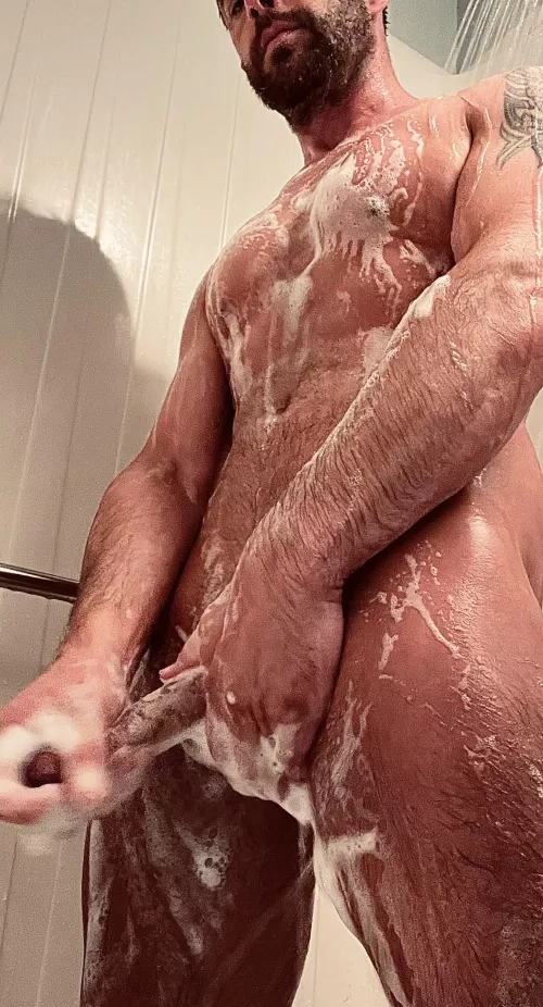 Horny in the shower! by Fritzjfk85