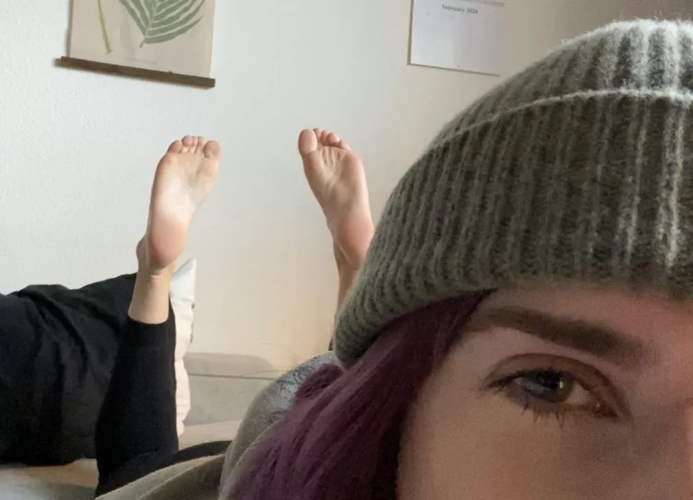 How do we like THE pose? 😉 posted by AoifeCD95