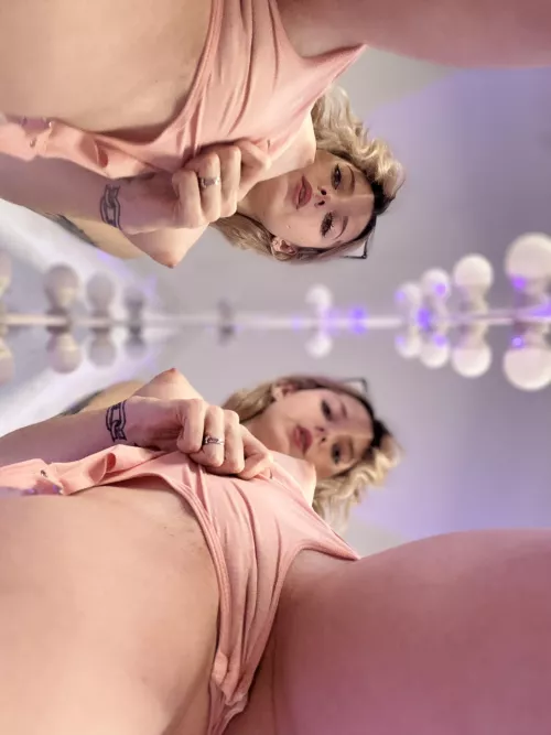 I want you to look at my lips from under my panties. by CharmingHotBabe