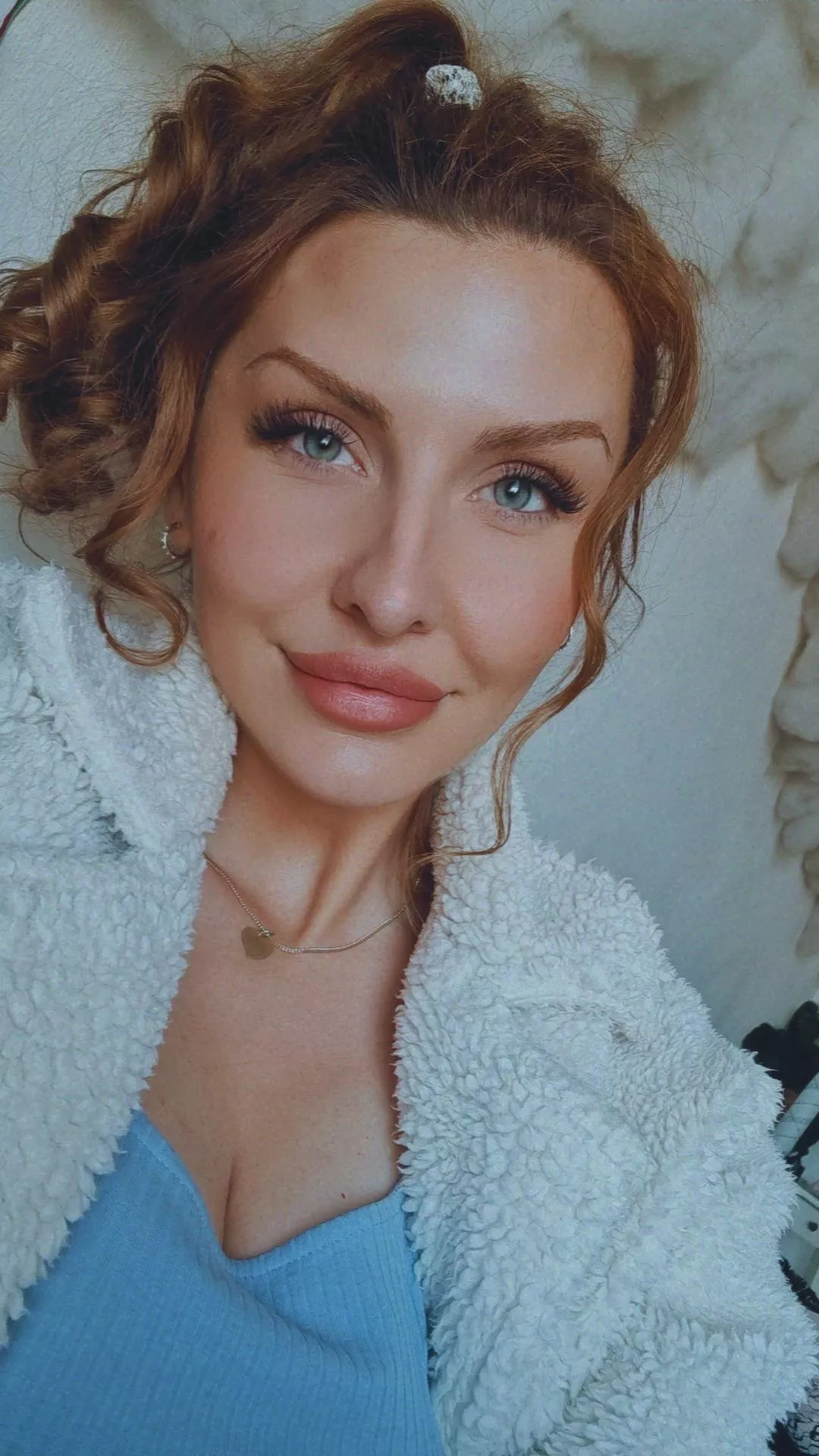 IUTR posted by Pretty_Eyese