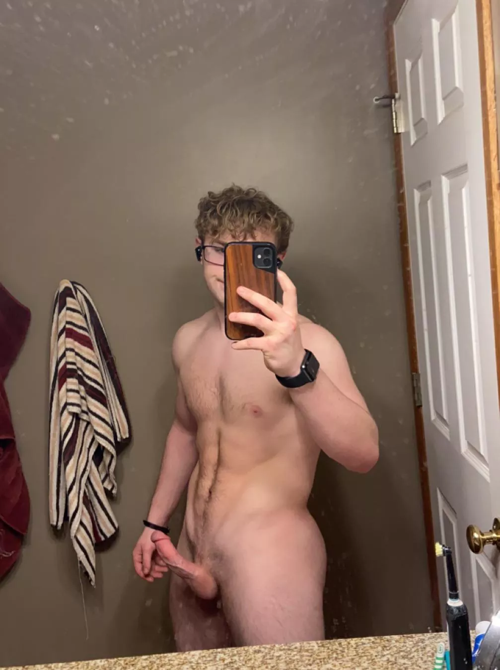 Just Worked Out (18) posted by One_Reindeer_4593