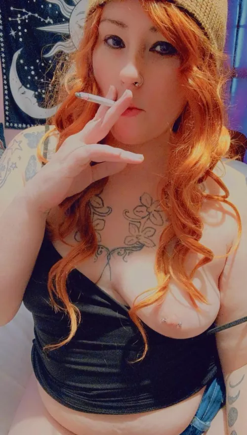 Milf Edition smoking  by Milfsnax