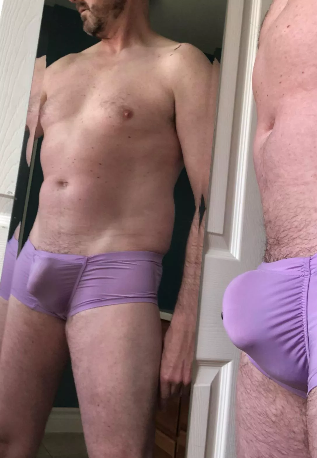 Mirror mirror on the wall… posted by Karl-Hungus000