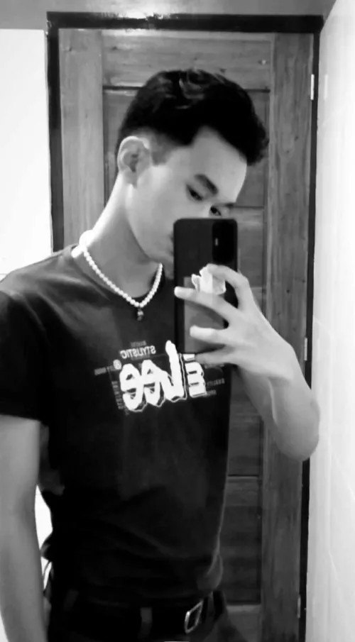 Now's my 18th birthday! by Irulenosheetz