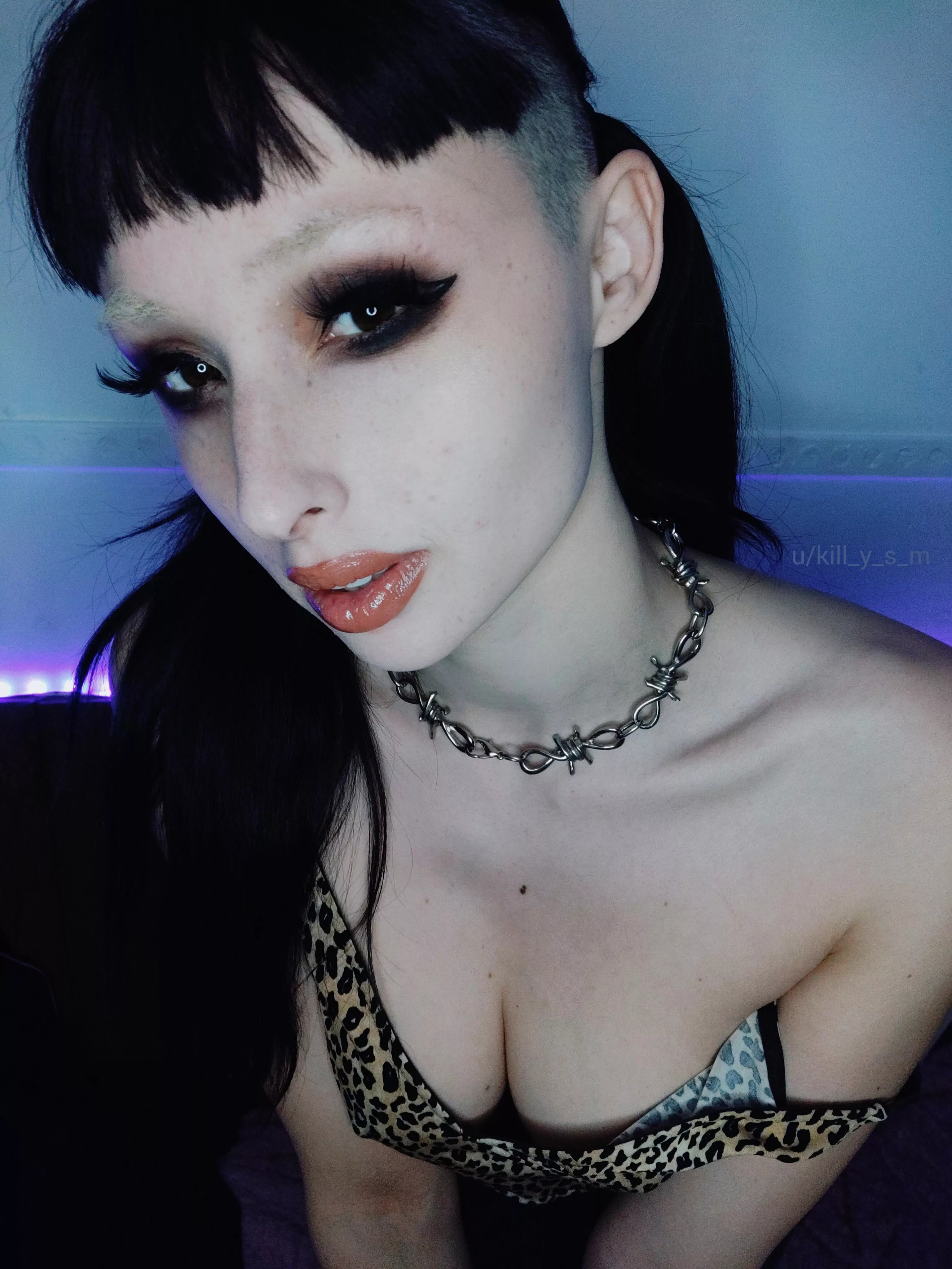 Oops, caught you there! 🤭 posted by kill_y_s_m