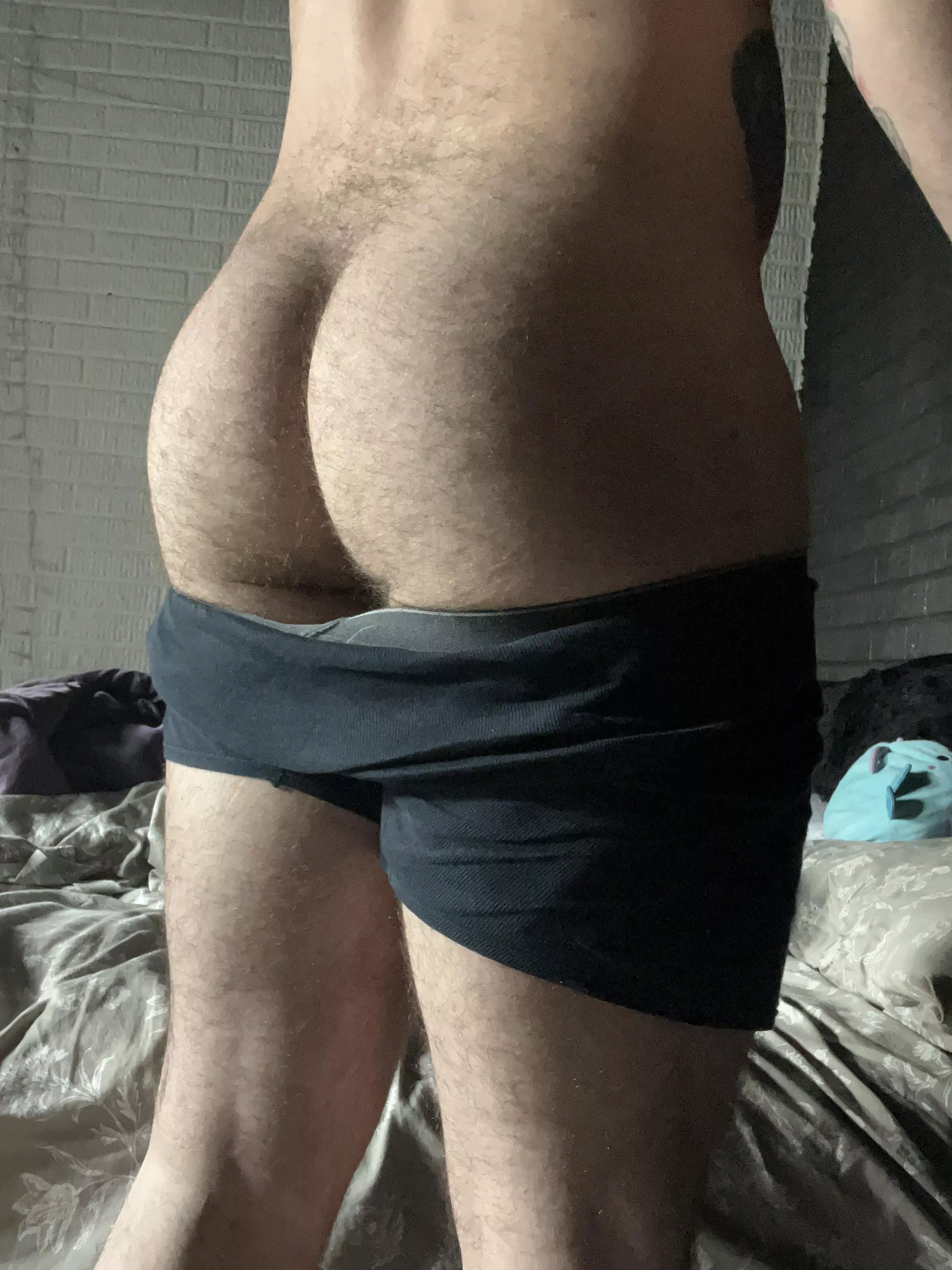 Playing hooky from work today, should I feel bad? posted by shakybobbyripndip