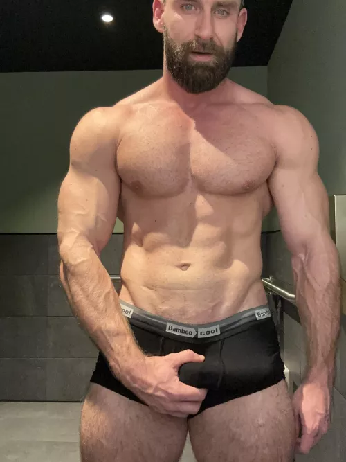 Want to workout with daddy? (33) by onlygainzsteve