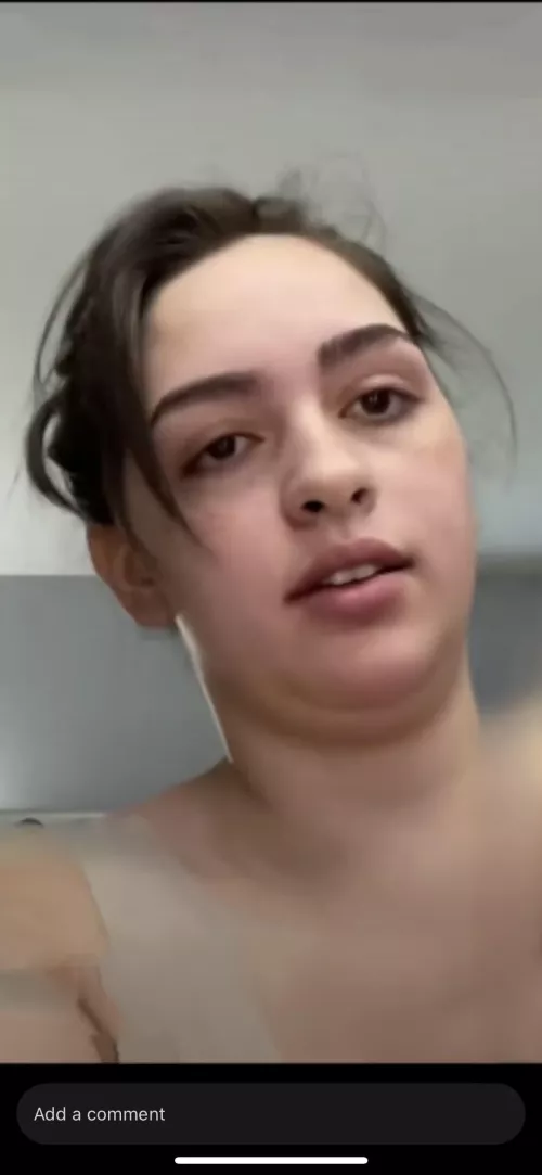 Who knows her name ? by radioactive0000