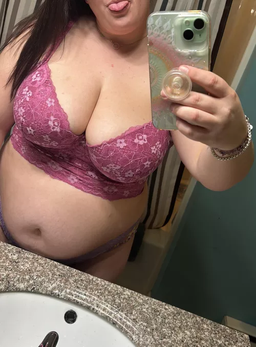 Who’s awake and lurking 👀… by Available-Lemon-69