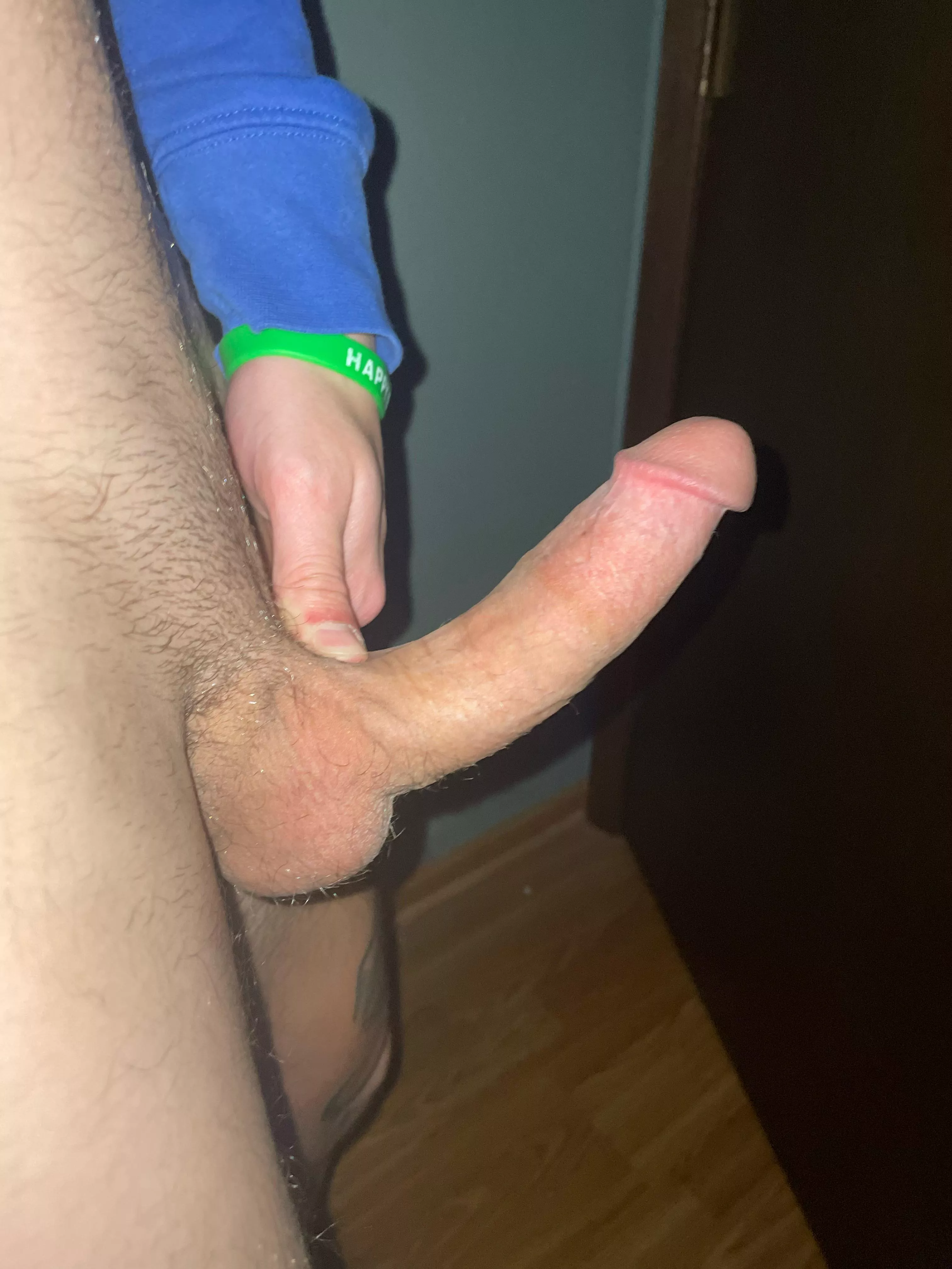 19 how we feeling about my size?  posted by MycologistNo1609