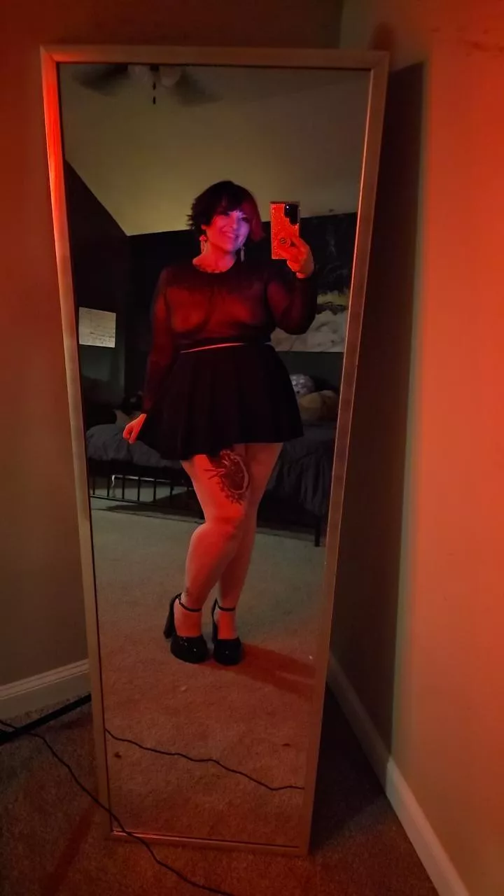 All dressed up but nowhere to go posted by TaxasSky94