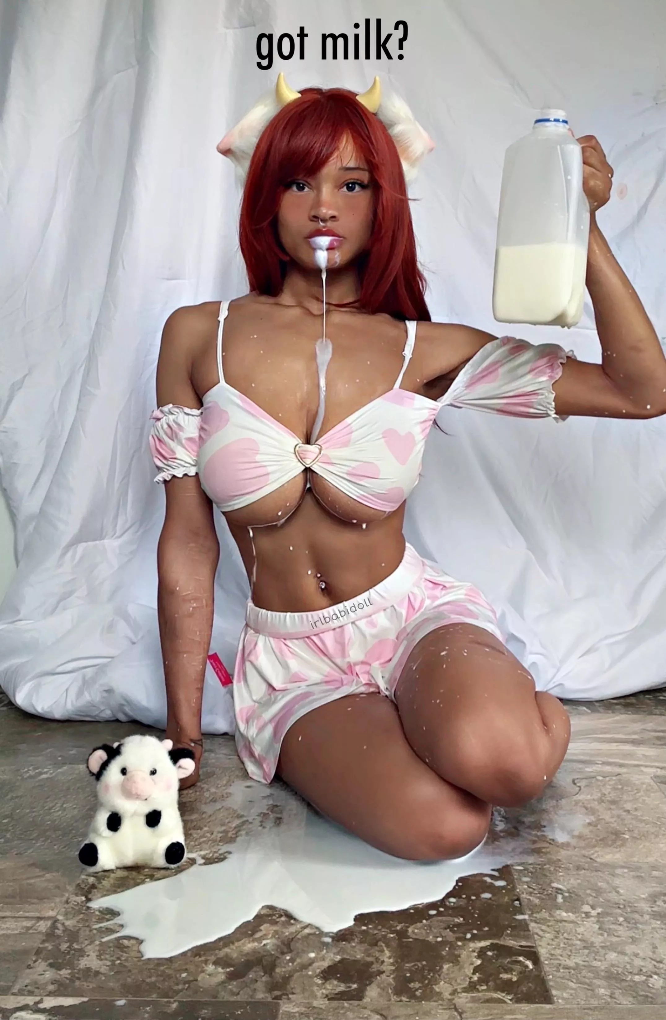 am i cute lil calf?  posted by d4intybunni