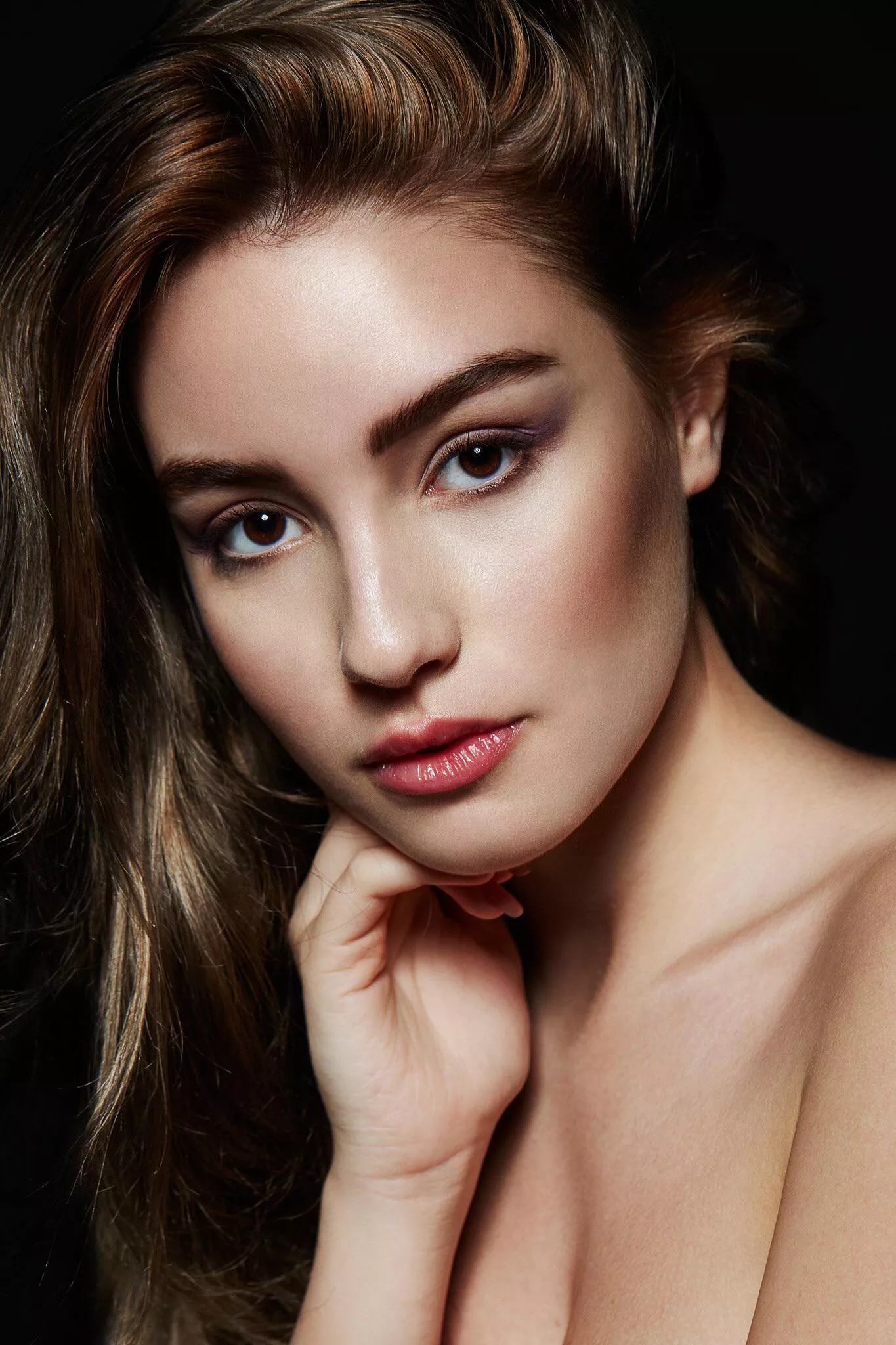 Ella Orten posted by Ken789gh