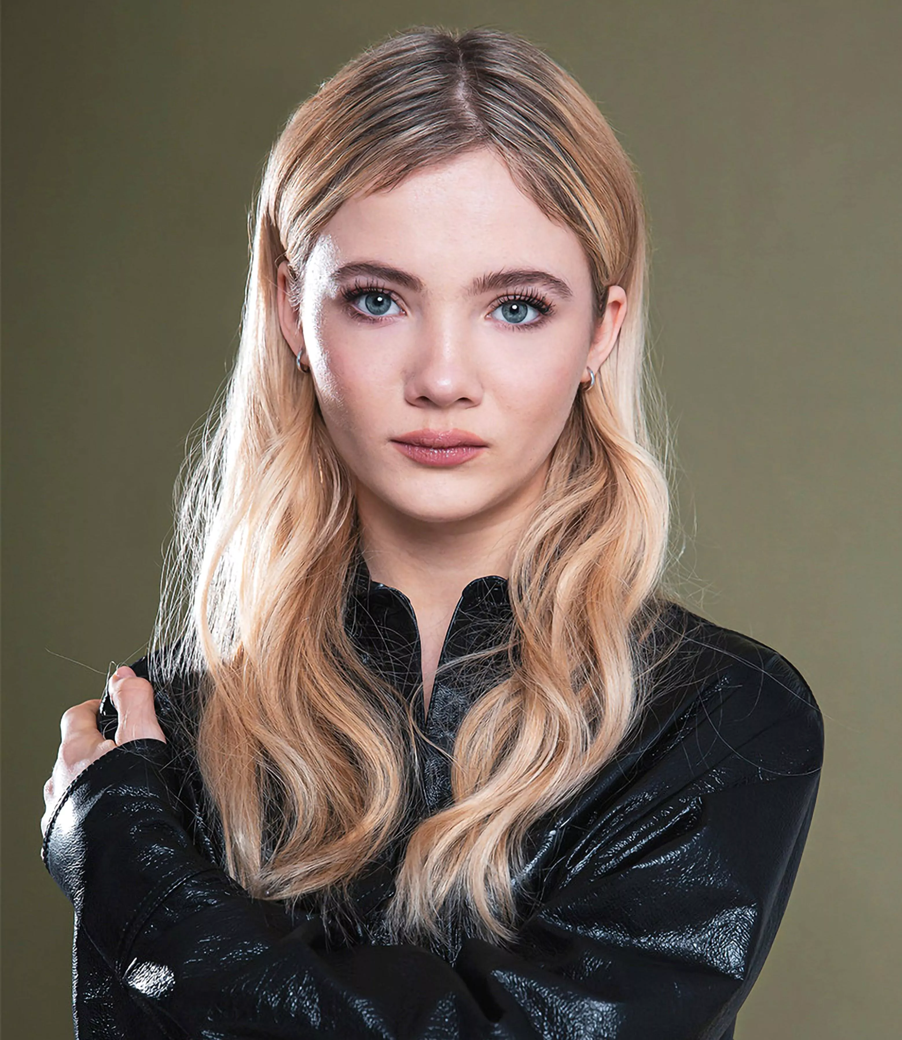 Freya Allen posted by qwer5r