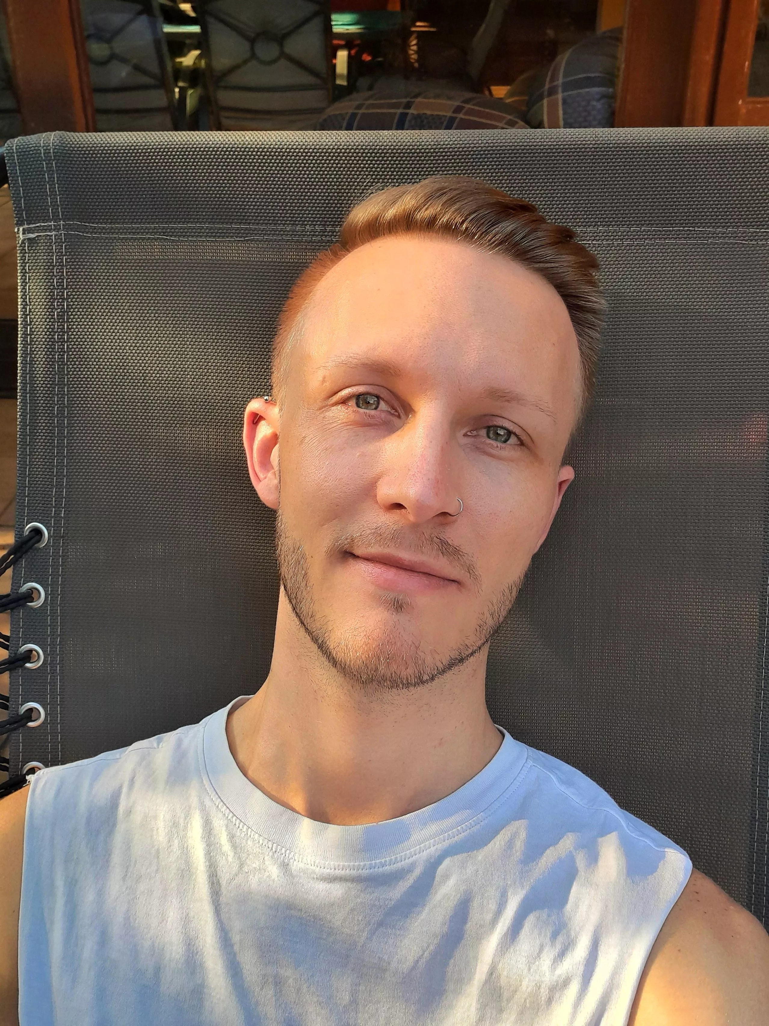 Happy hump day bros ✌🏼 posted by Seveniche