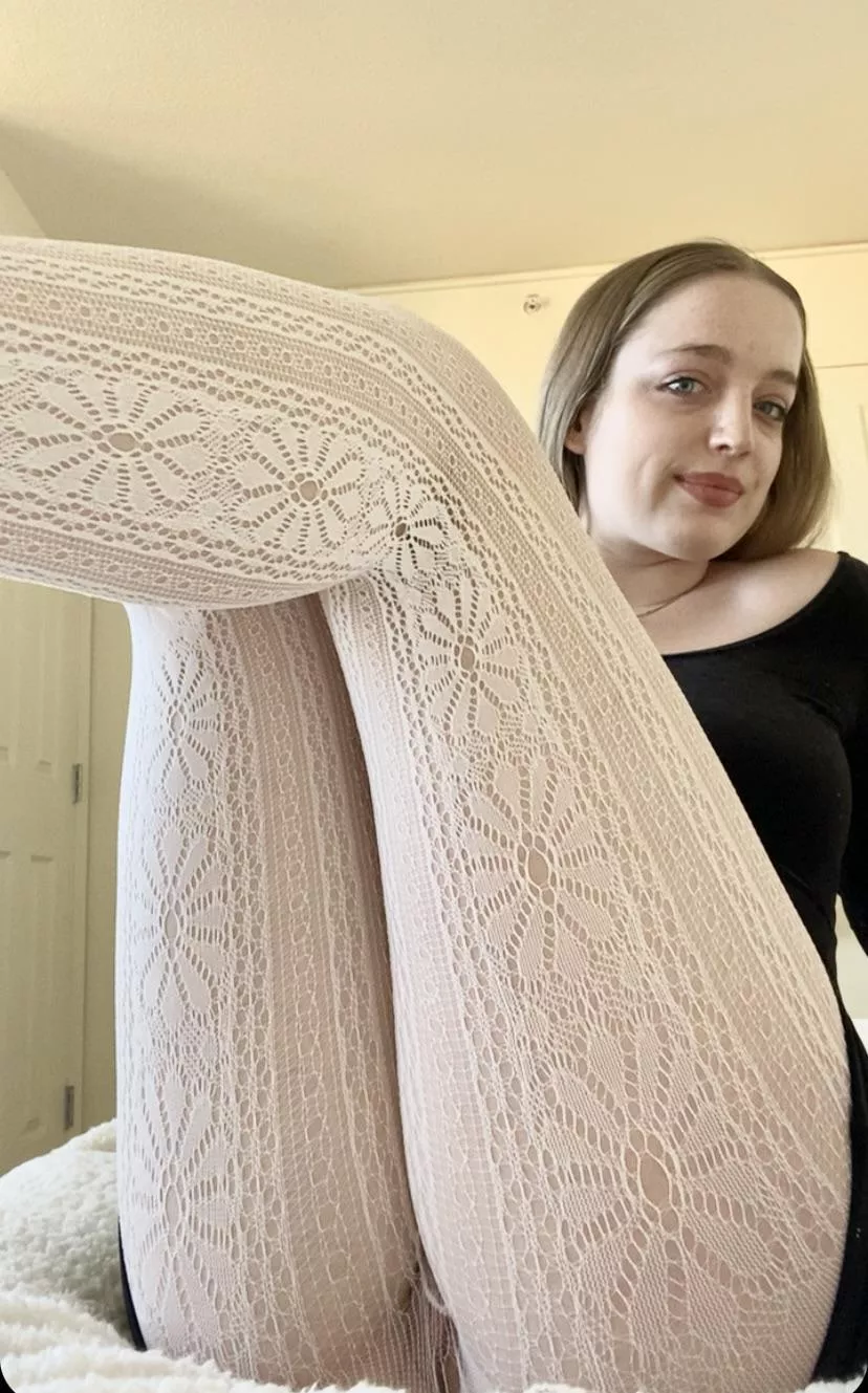 Honestly love how sexy this makes me feel posted by Abbyalinxx